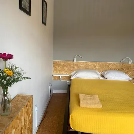 Valenca Guesthouse 旅馆