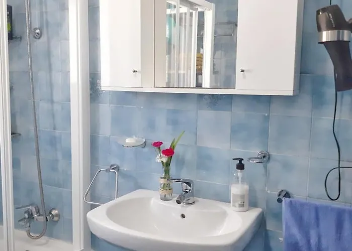 Hostel Valenca Guesthouse